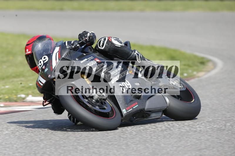 /45 10.08.2025 Plüss Moto Sport ADR/Freies Fahren/899